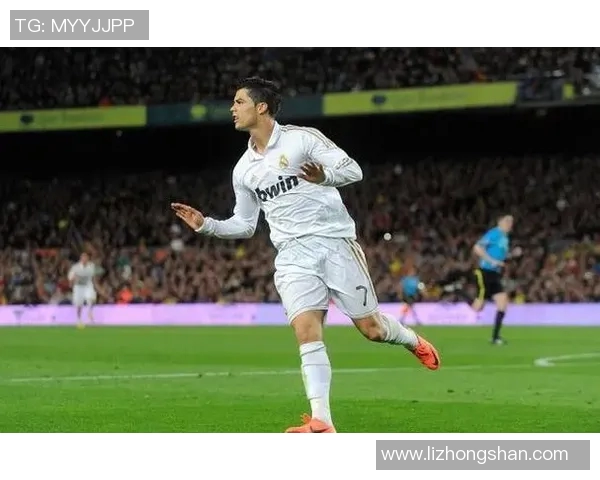 足球明星形象大变样的精彩瞬间合集视频分享