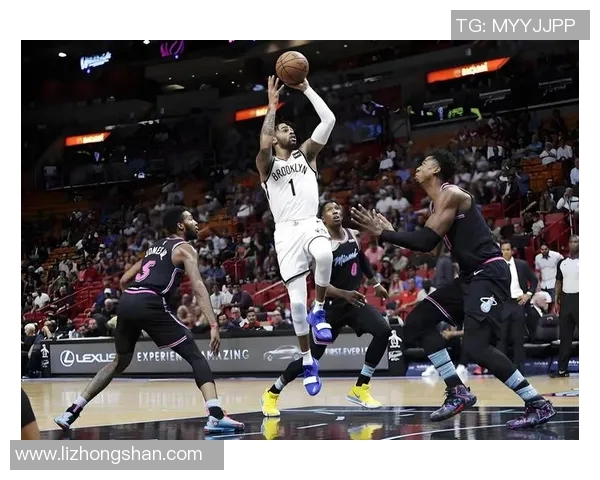 足球明星欧文的魅力瞬间展现最帅照片合集尽显风采与魅力